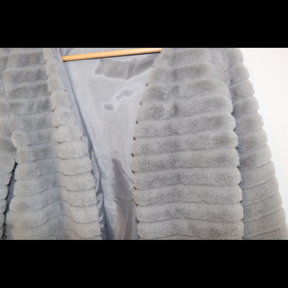 SHEIN Teddy Fur Grey Short Jacket - Picture 6 of 6